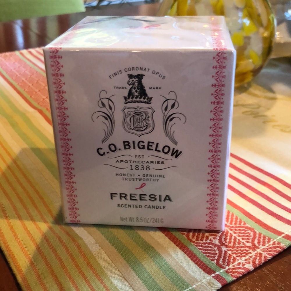 C.O. Bigelow candle Freesia NEW